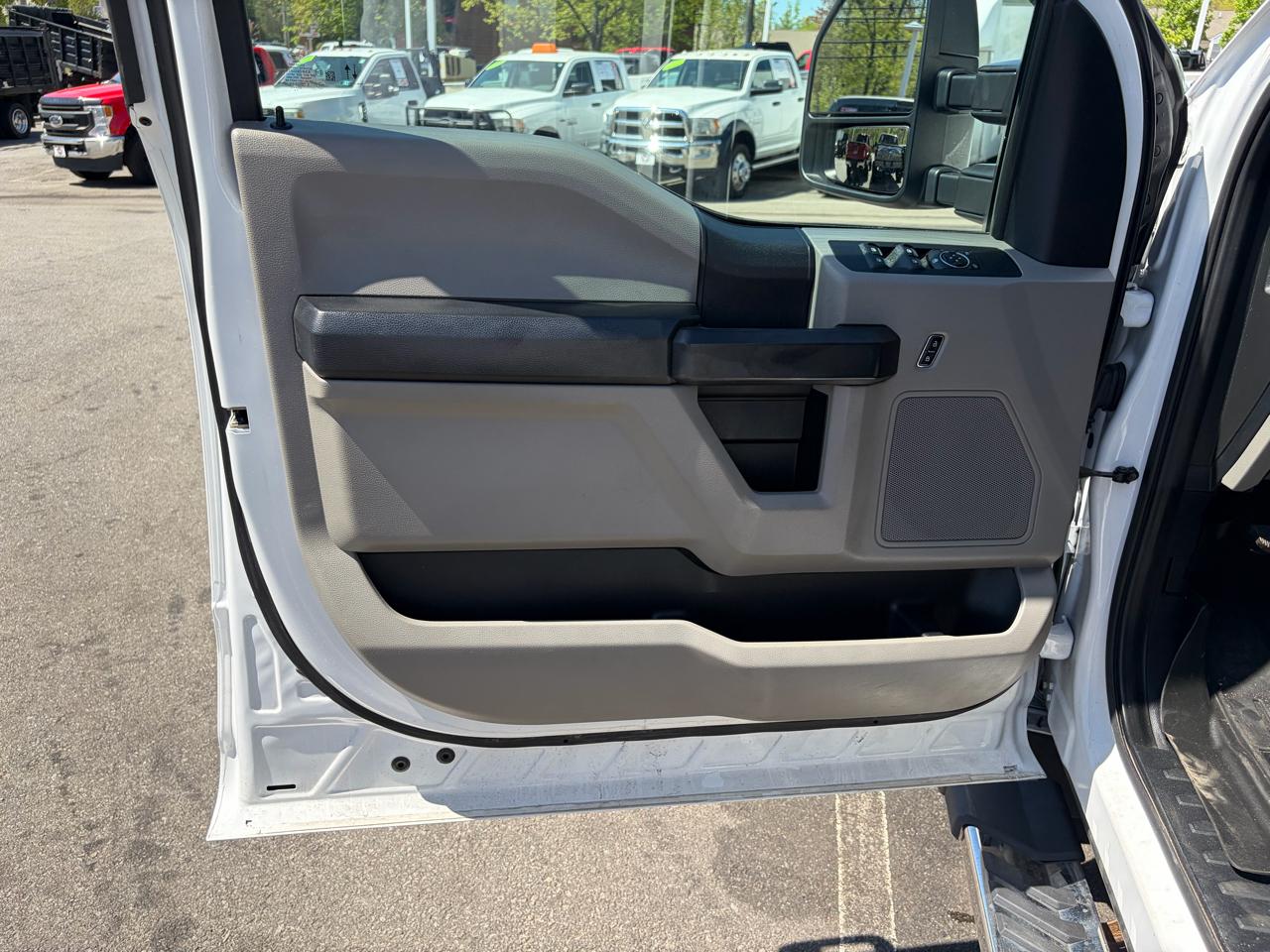 Ford Super Duty F-350 DRW  2020