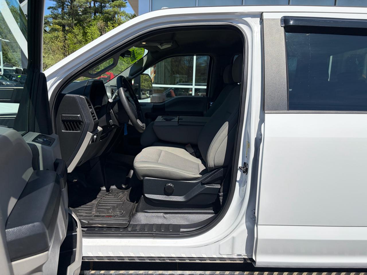 Ford Super Duty F-350 DRW  2020