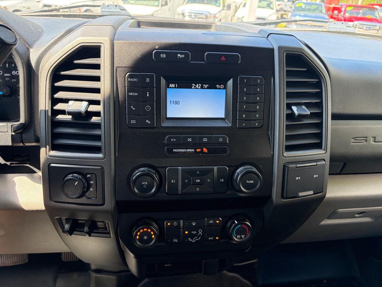 Ford Super Duty F-350 DRW  2020