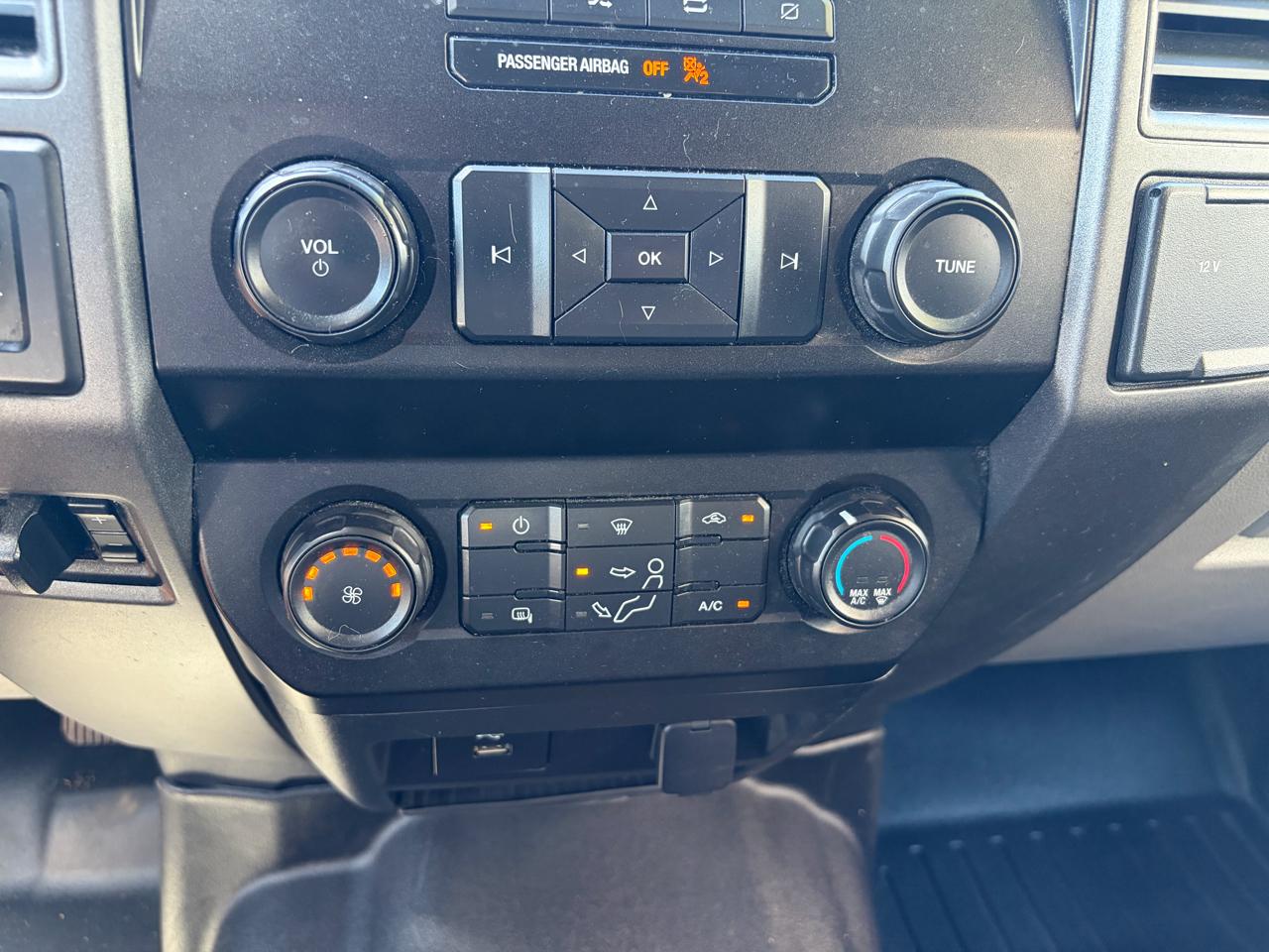 Ford Super Duty F-350 DRW  2020