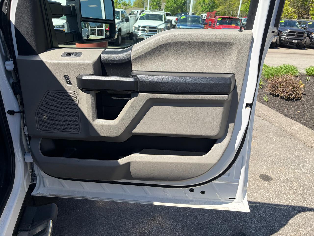 Ford Super Duty F-350 DRW  2020