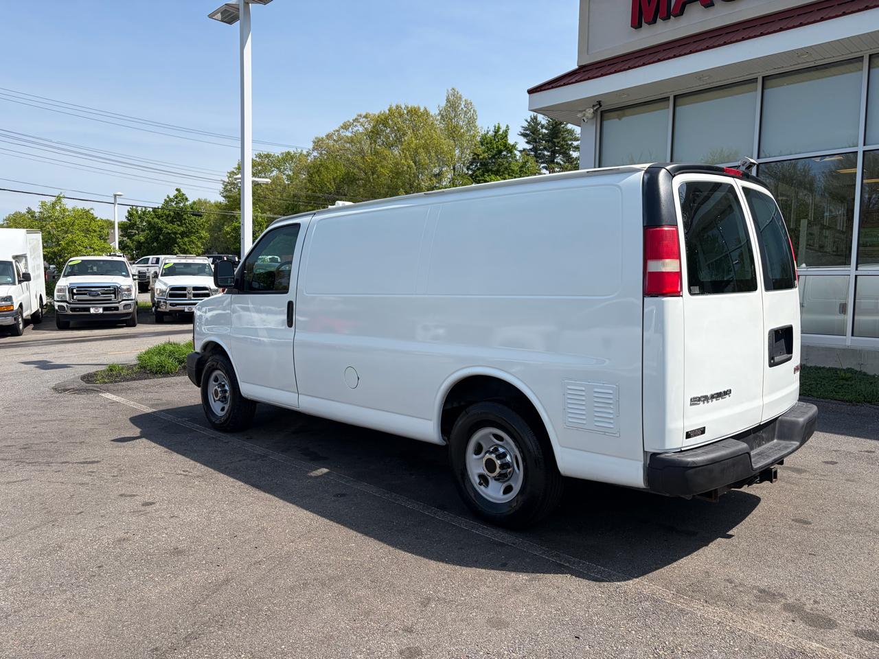 GMC Savana Cargo Van  2012