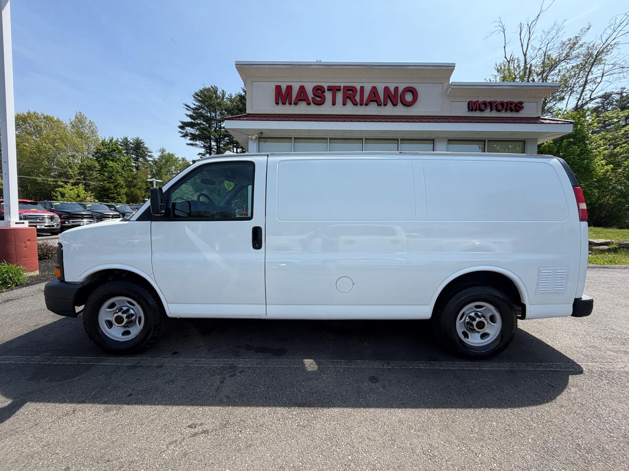 GMC Savana Cargo Van  2012