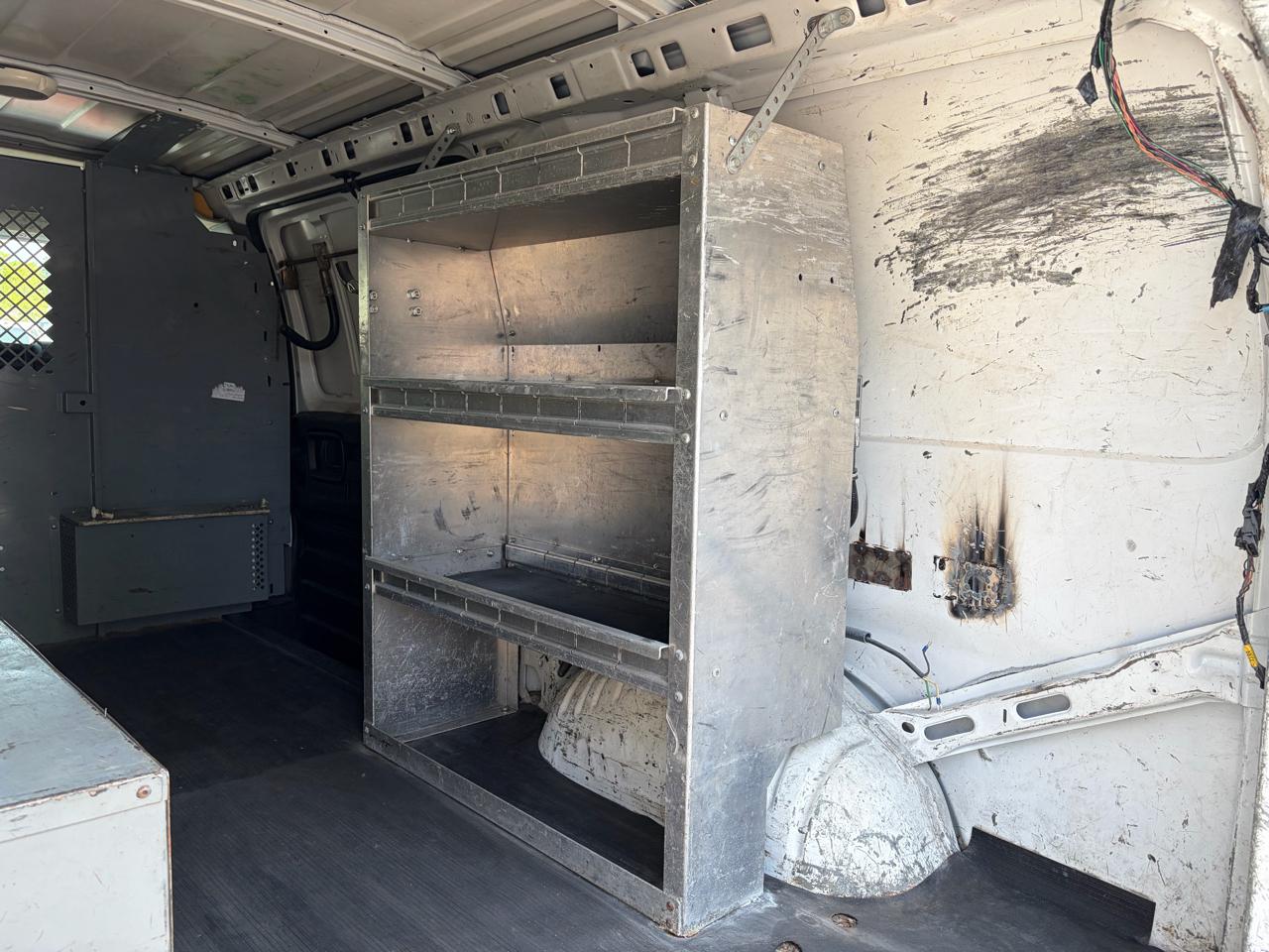 GMC Savana Cargo Van  2012