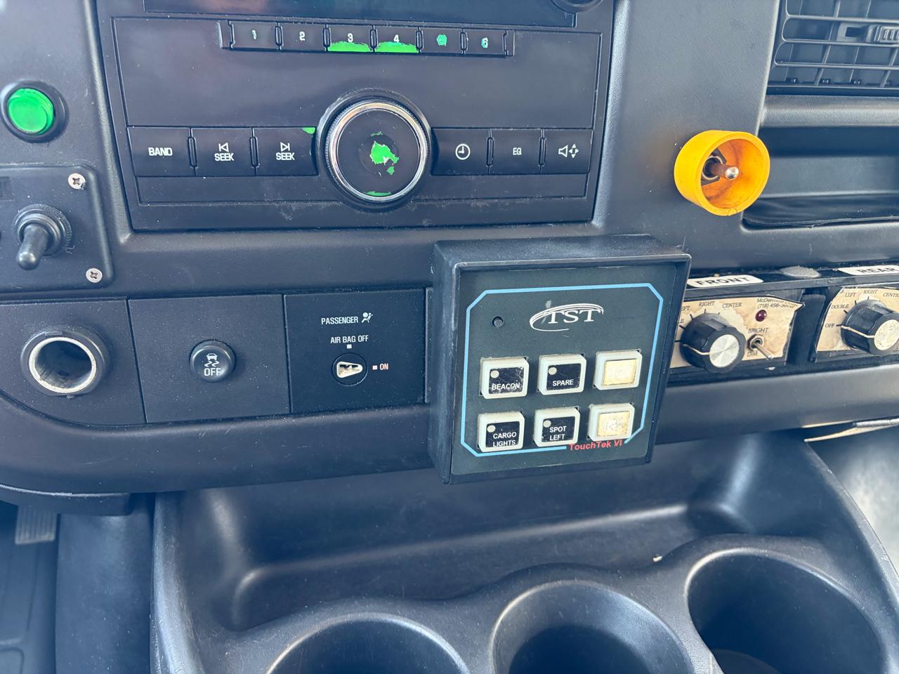 GMC Savana Cargo Van  2012