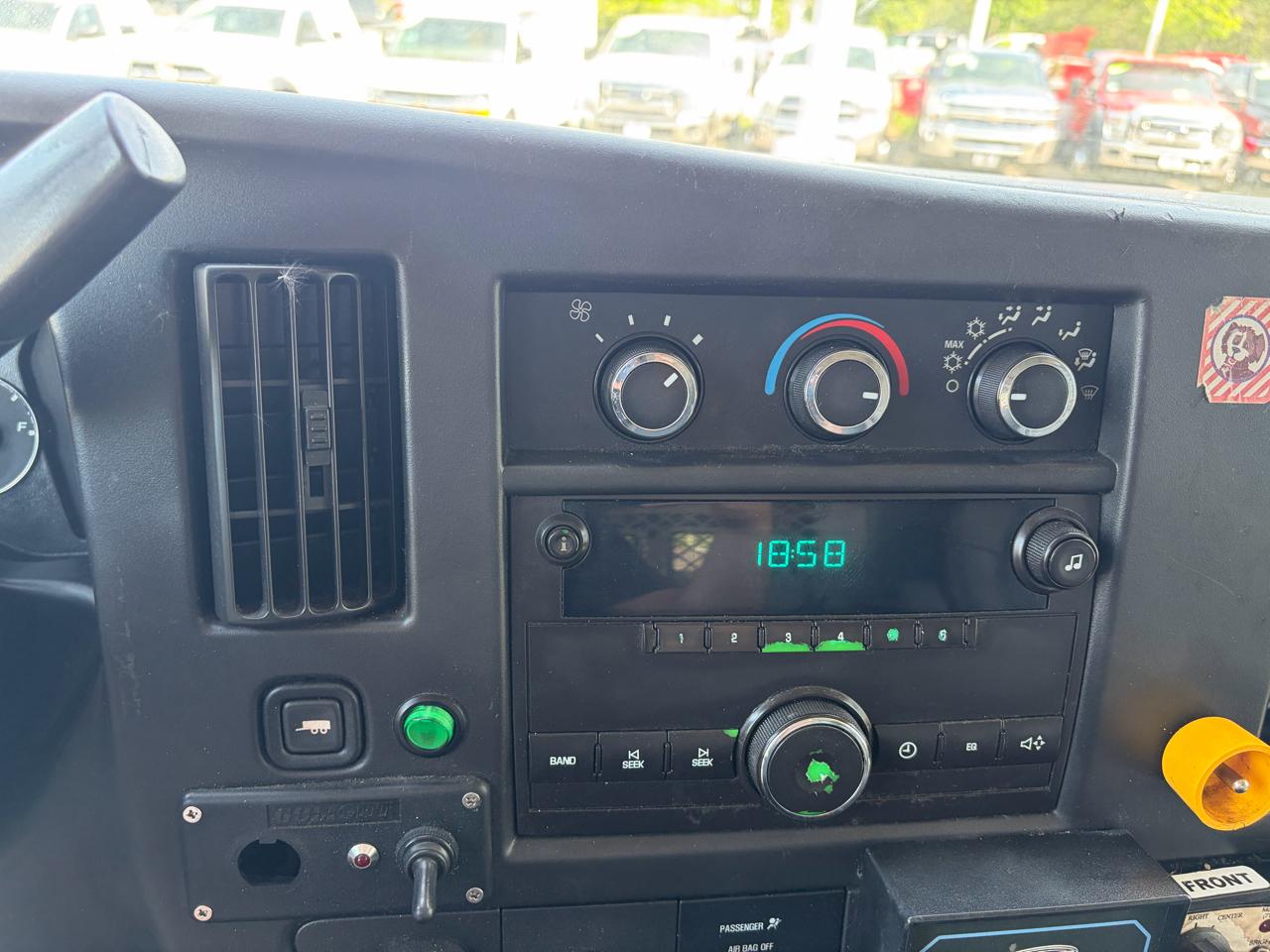 GMC Savana Cargo Van  2012