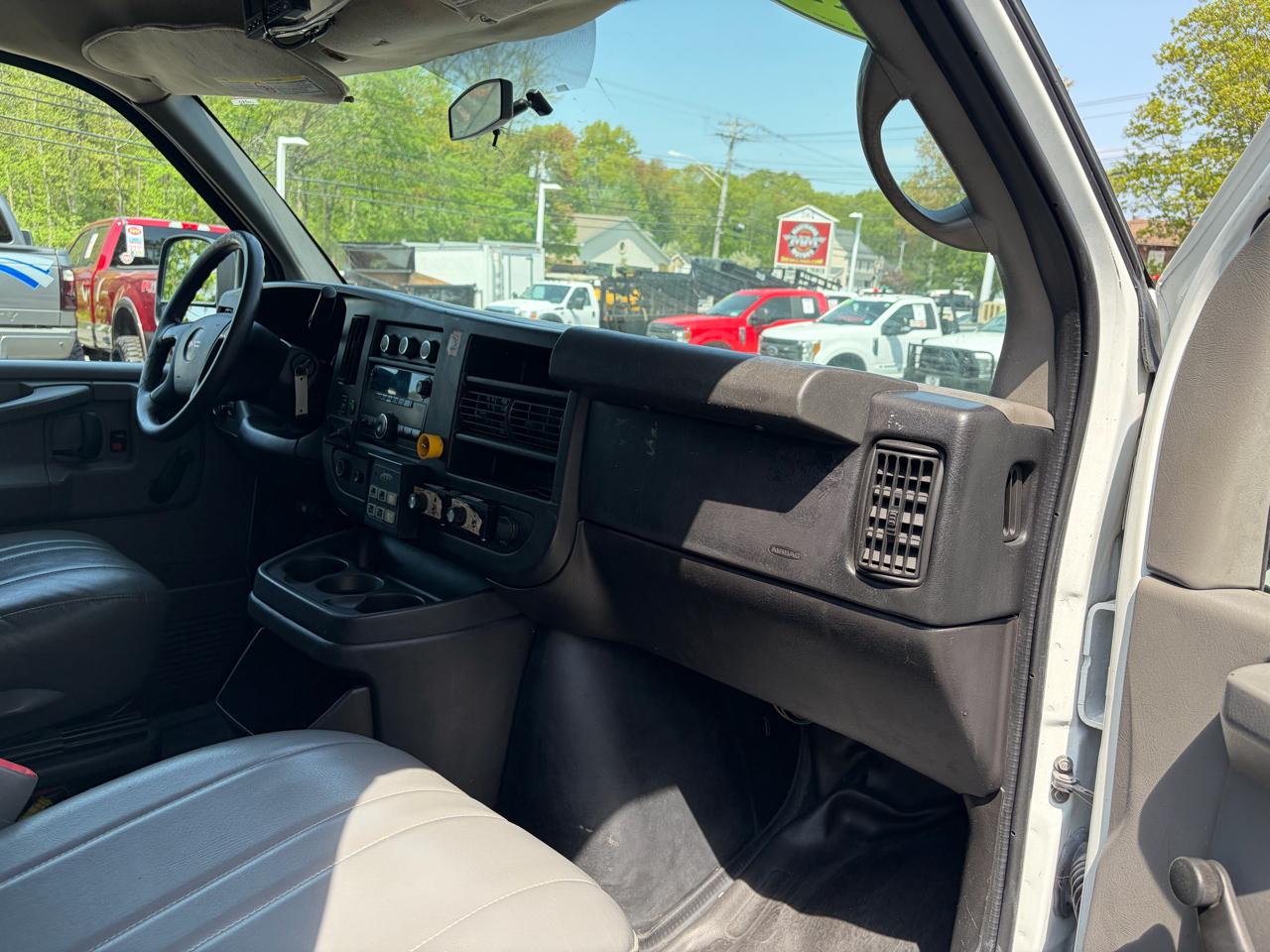 GMC Savana Cargo Van  2012