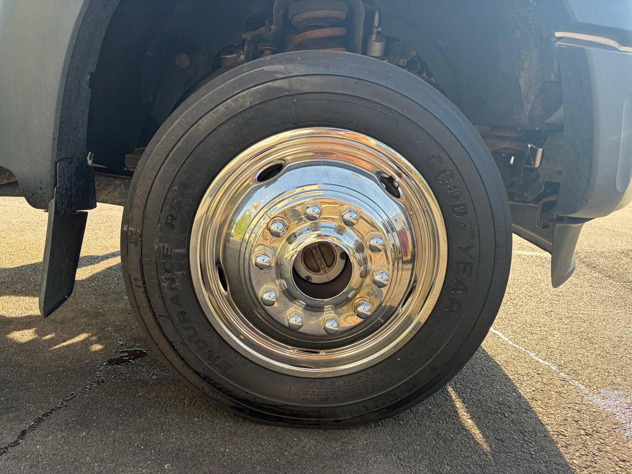 Ford Super Duty F-550 DRW  2015
