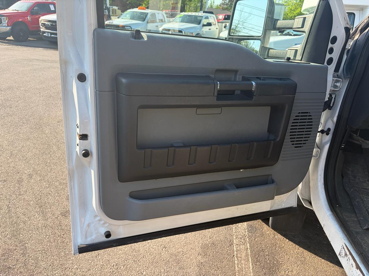 Ford Super Duty F-550 DRW  2015