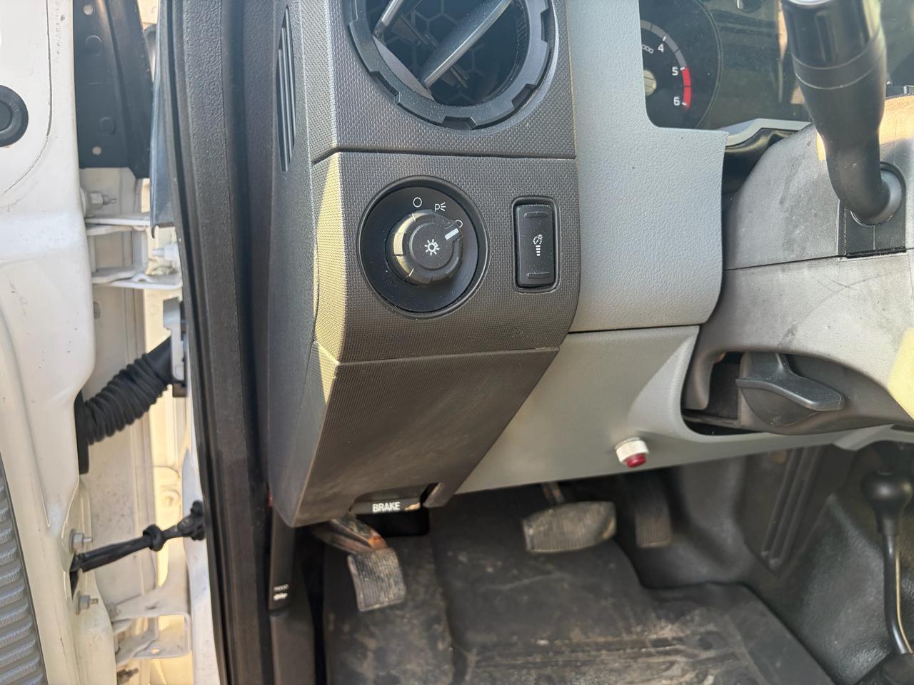Ford Super Duty F-550 DRW  2015