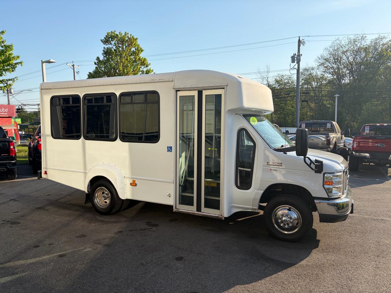 Ford E-Series Cutaway  2017