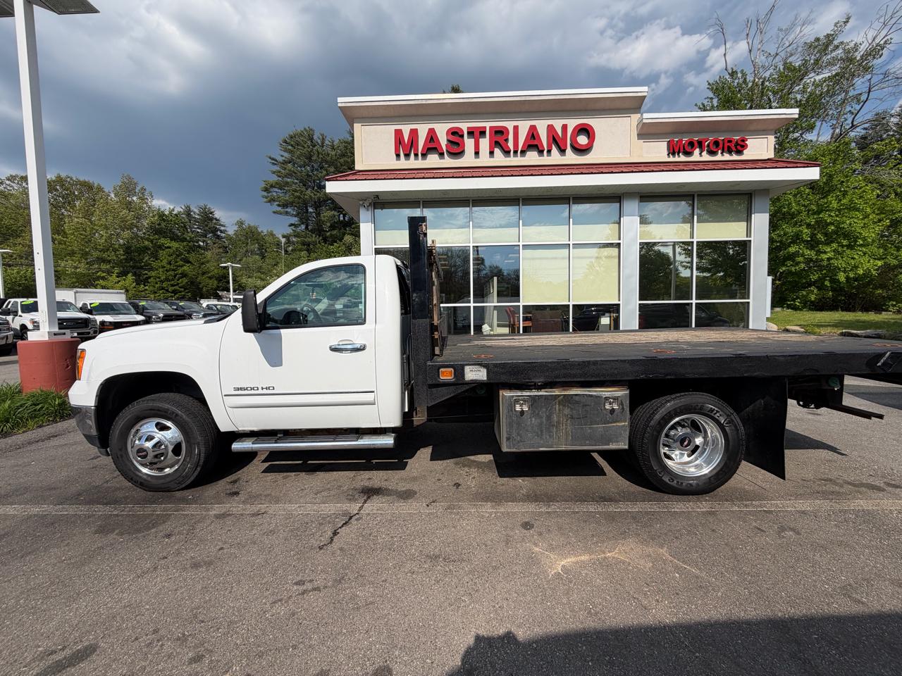 GMC Sierra 3500HD  2013