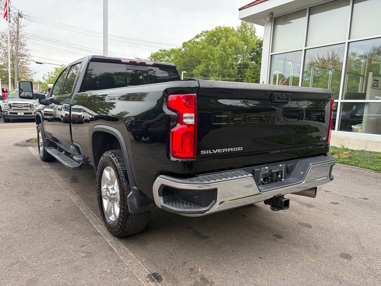 Chevrolet Silverado 2500HD  2021