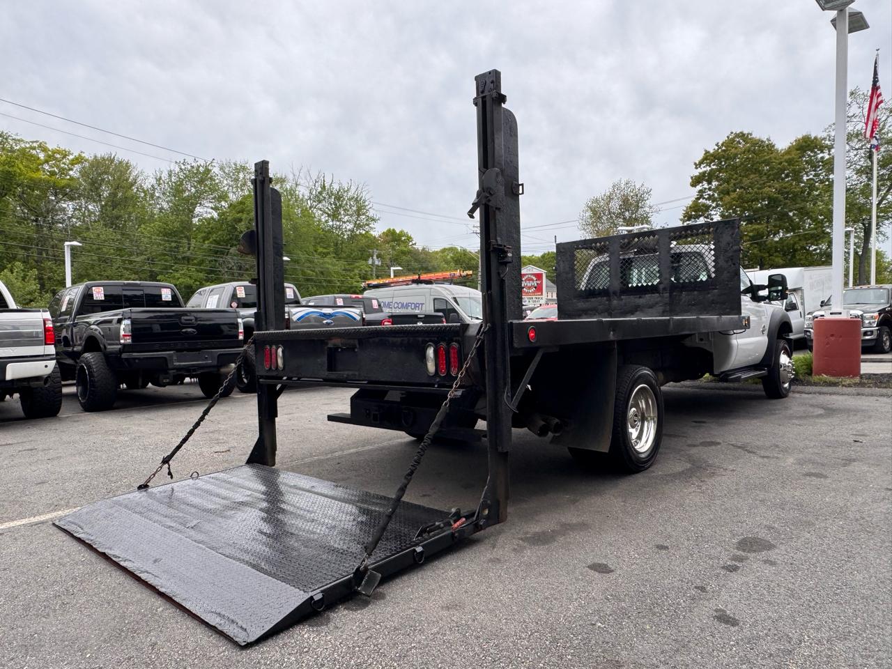 Ford Super Duty F-550 DRW  2016