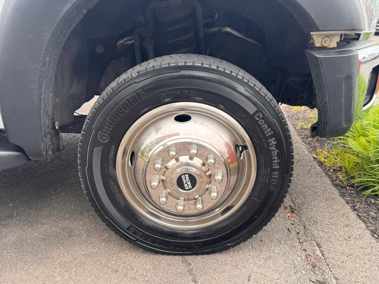 Ford Super Duty F-550 DRW  2016