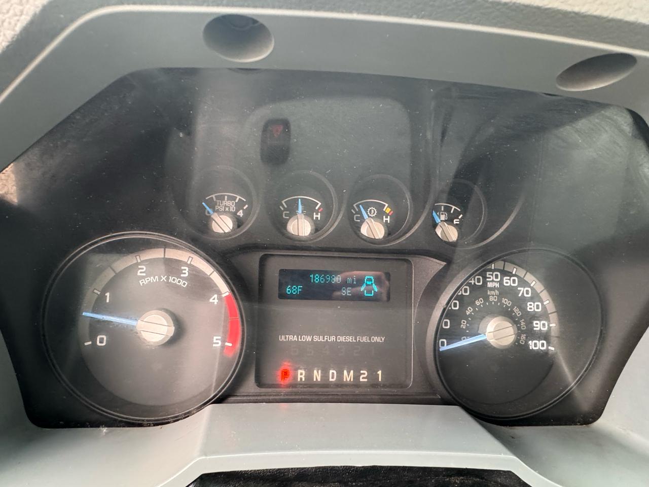 Ford Super Duty F-550 DRW  2016
