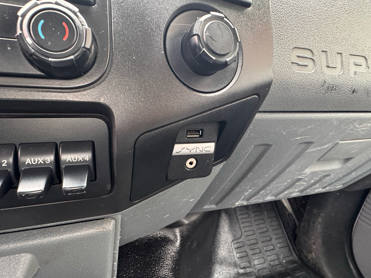 Ford Super Duty F-550 DRW  2016
