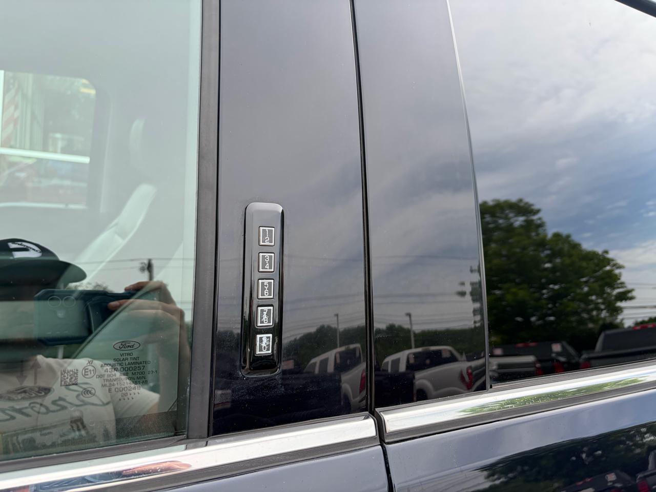 Ford F-150  2021