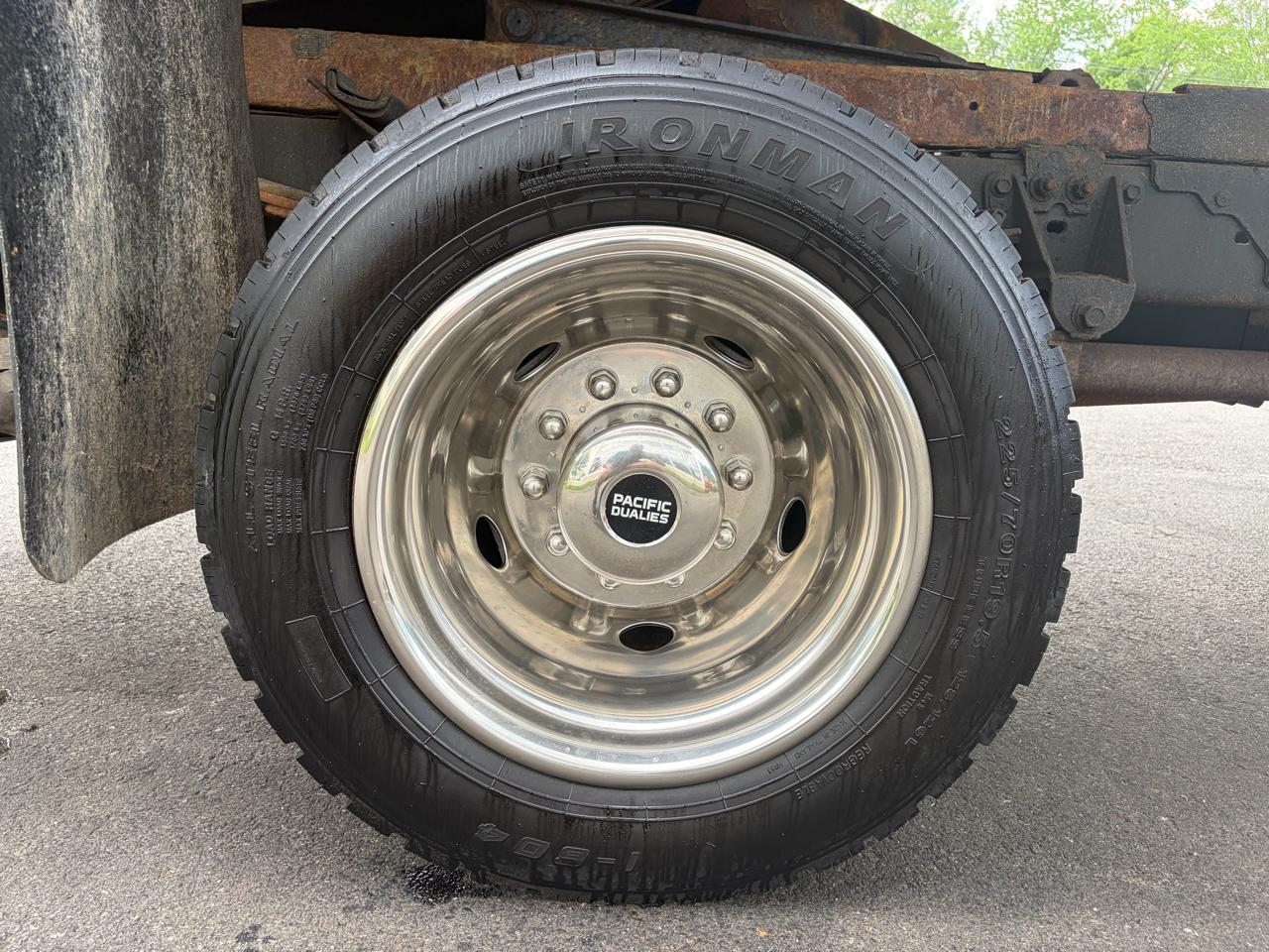 Ford Super Duty F-550 DRW  2016