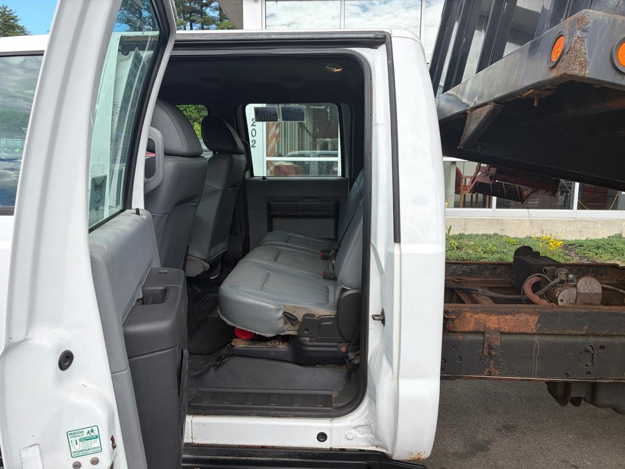 Ford Super Duty F-550 DRW  2016