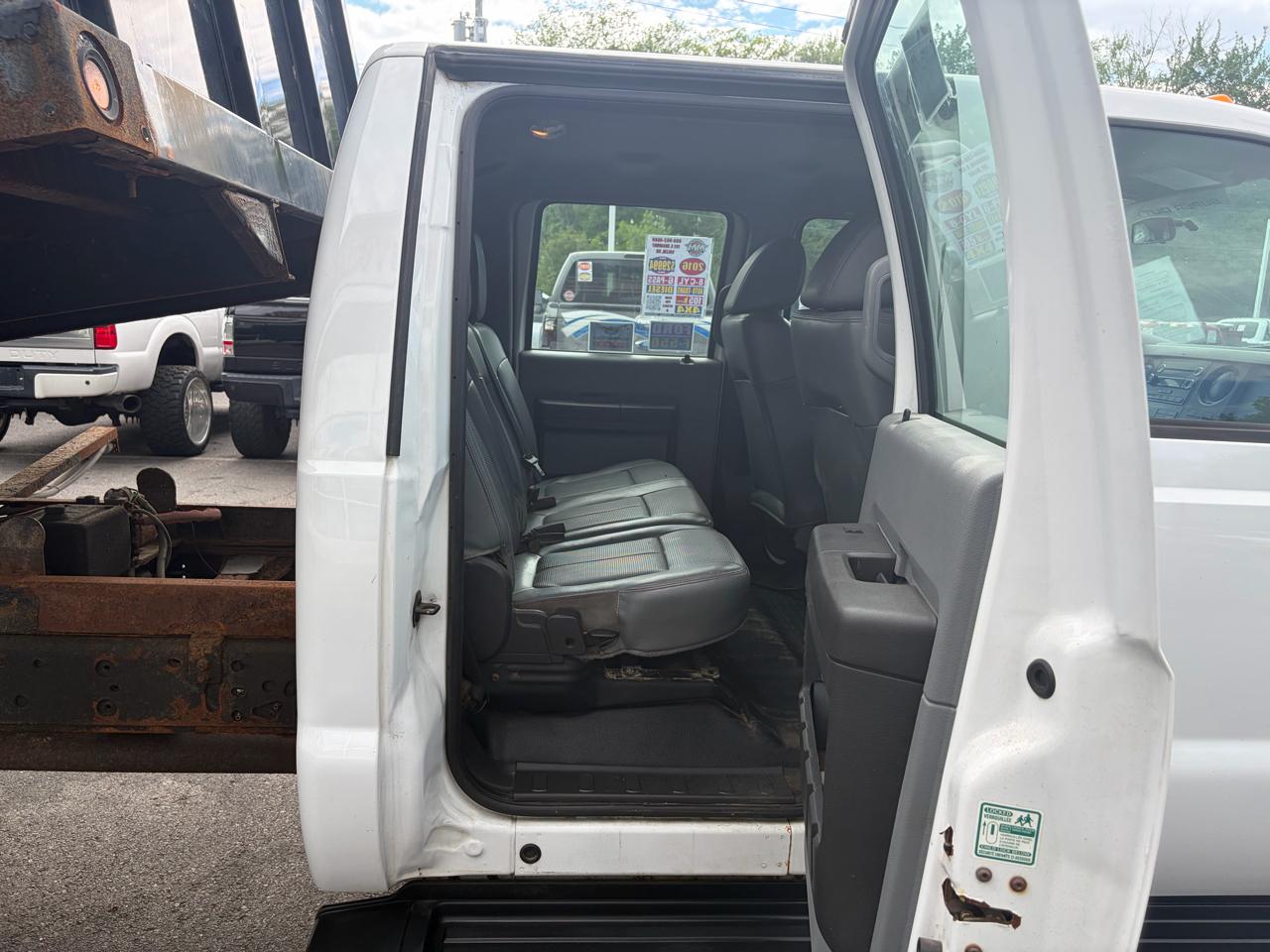 Ford Super Duty F-550 DRW  2016