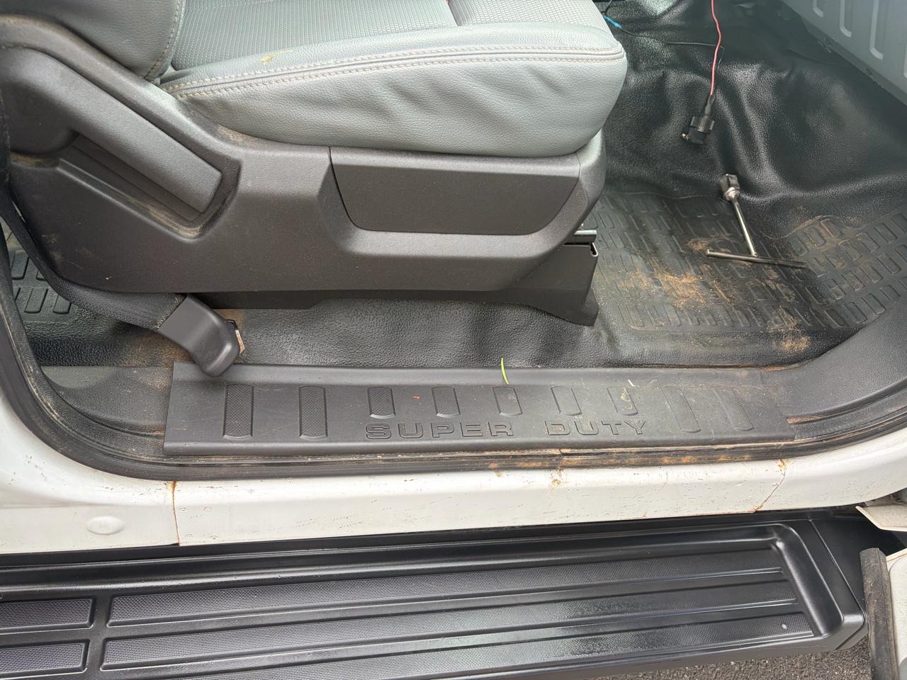 Ford Super Duty F-550 DRW  2016