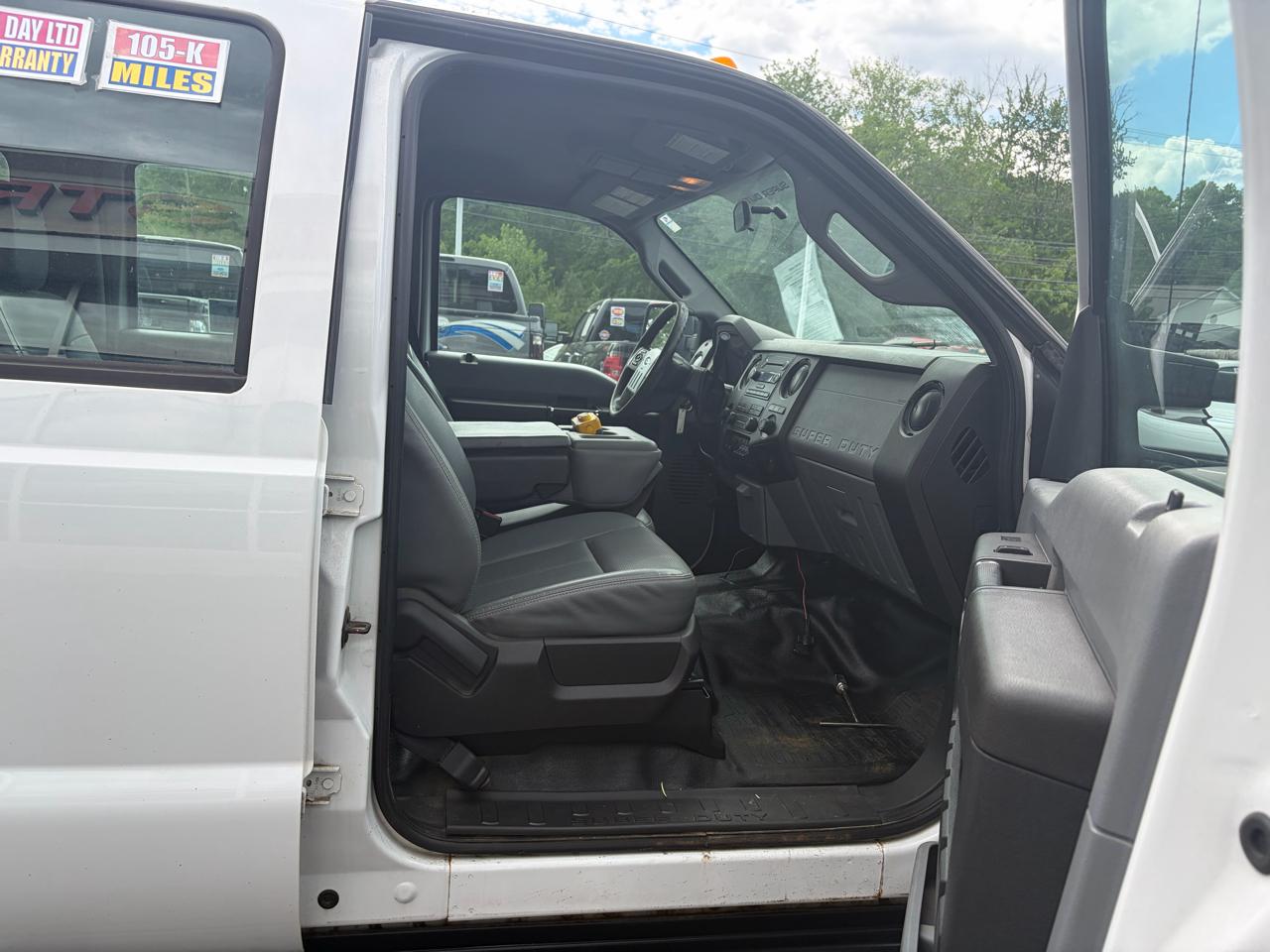 Ford Super Duty F-550 DRW  2016