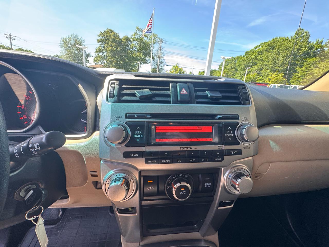 Toyota 4Runner  2012