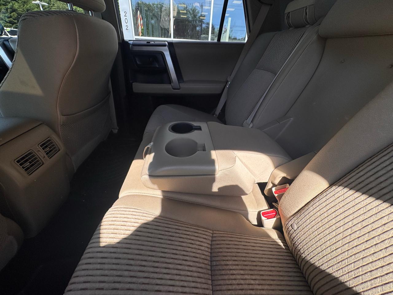 Toyota 4Runner  2012