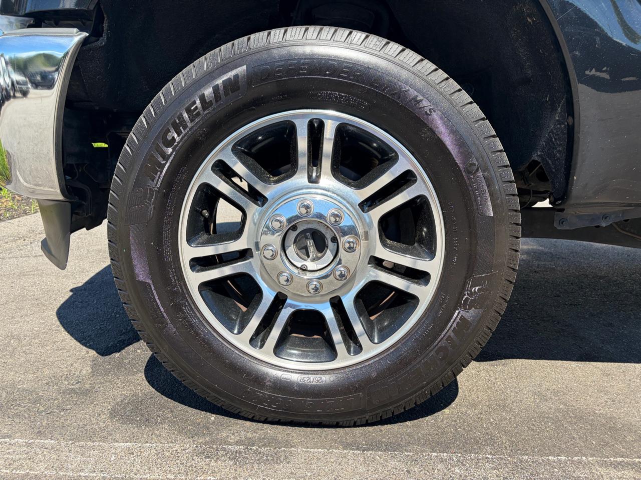 Ford Super Duty F-250 SRW  2012