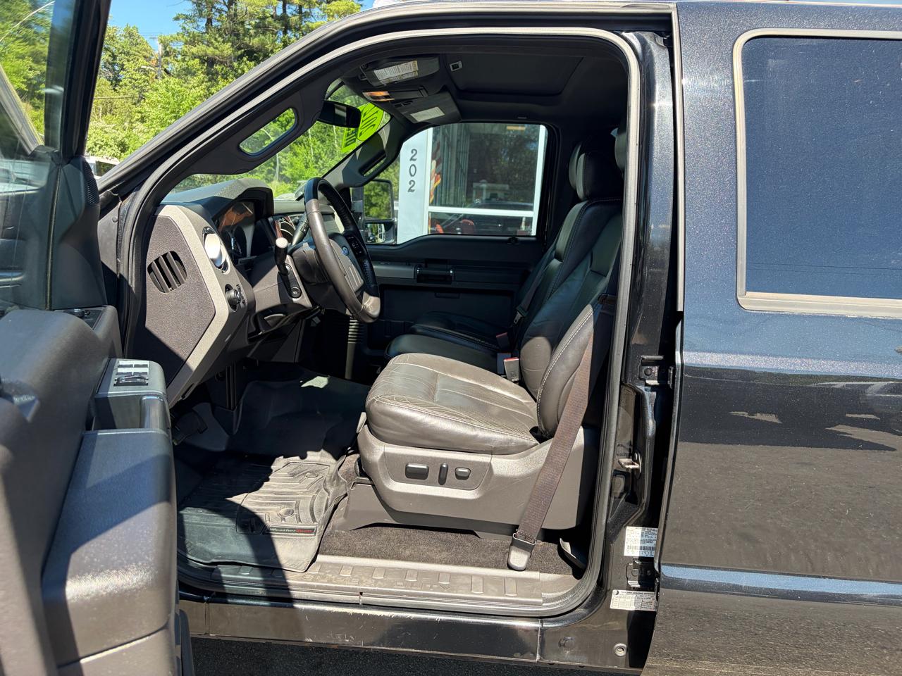 Ford Super Duty F-250 SRW  2012