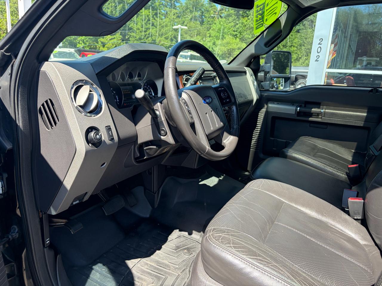 Ford Super Duty F-250 SRW  2012