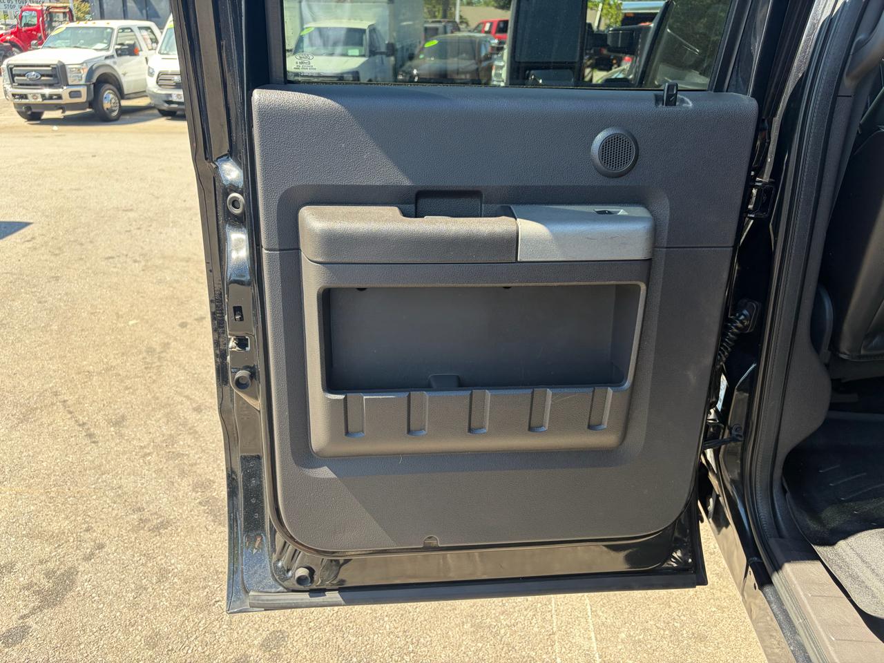 Ford Super Duty F-250 SRW  2012