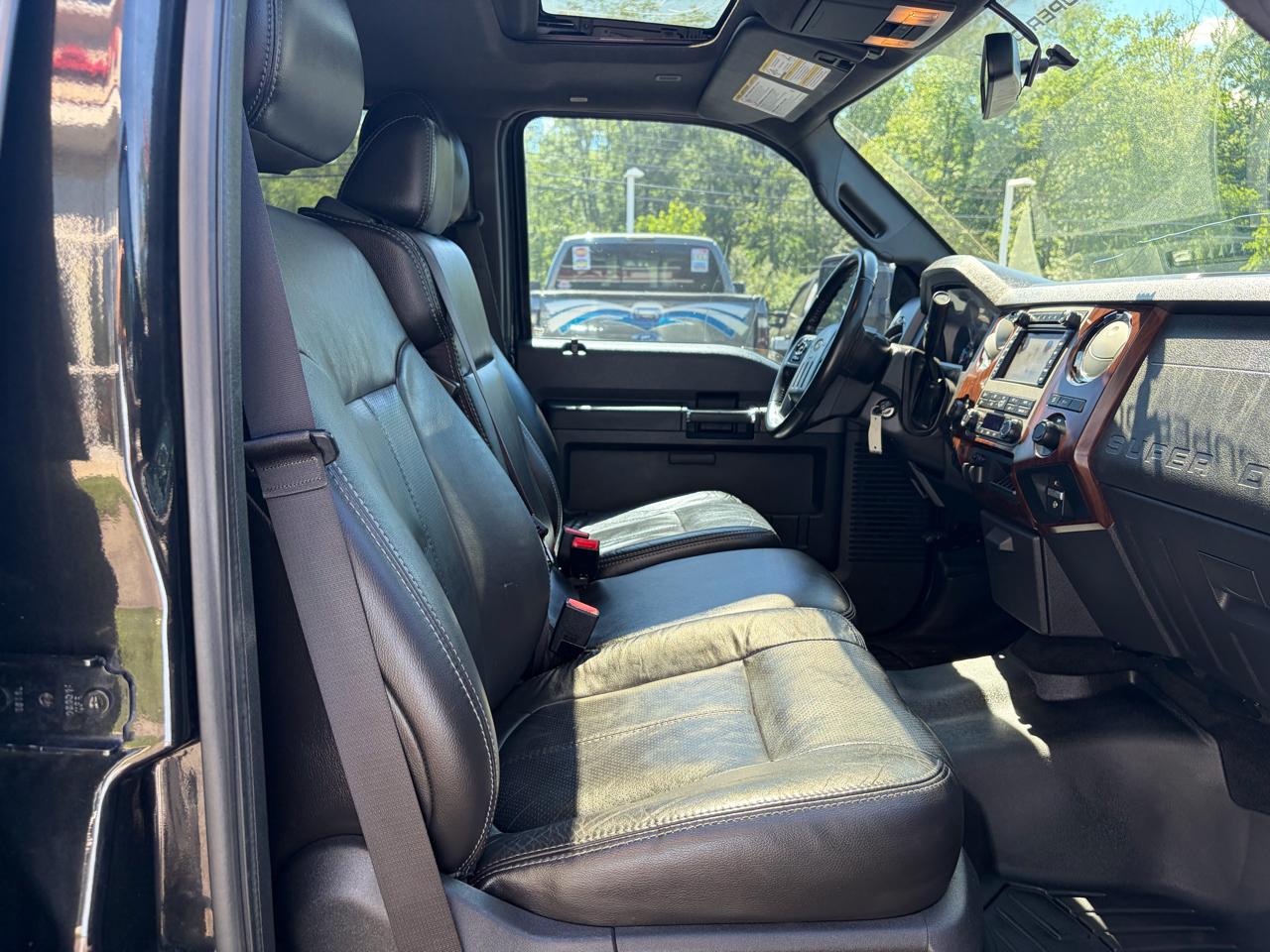Ford Super Duty F-250 SRW  2012