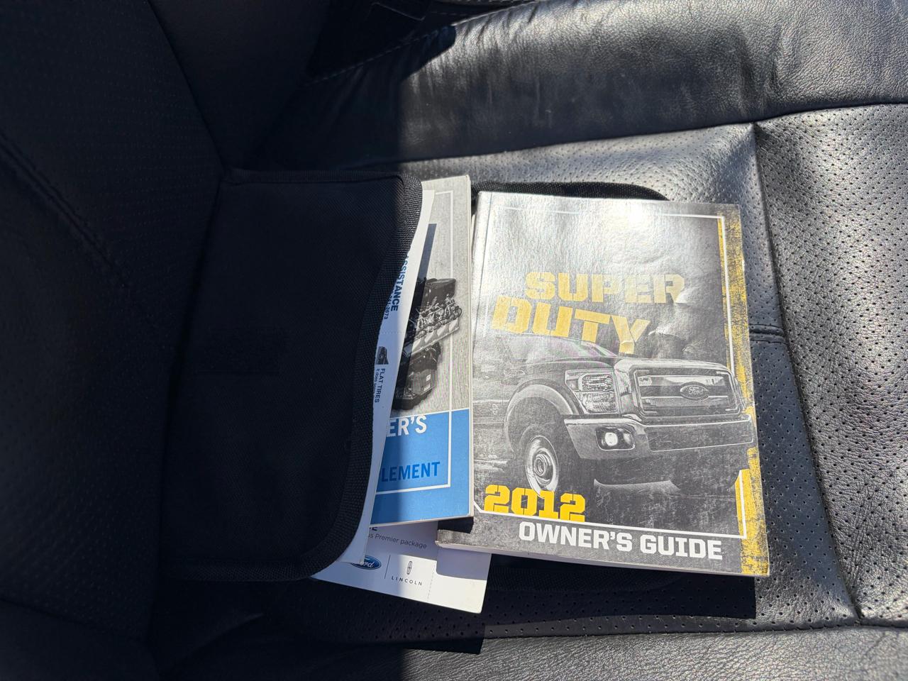Ford Super Duty F-250 SRW  2012