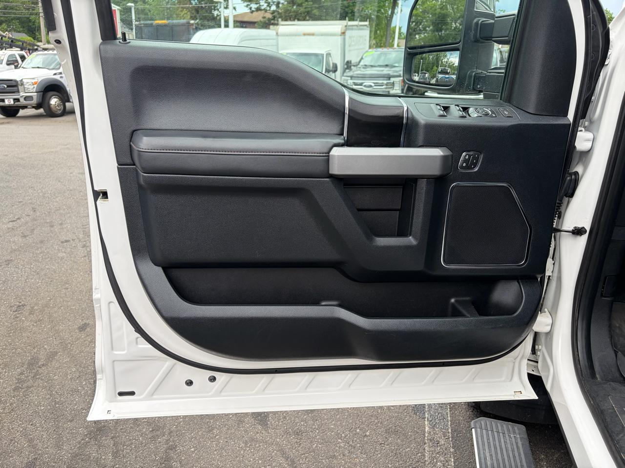 Ford Super Duty F-350 SRW  2018