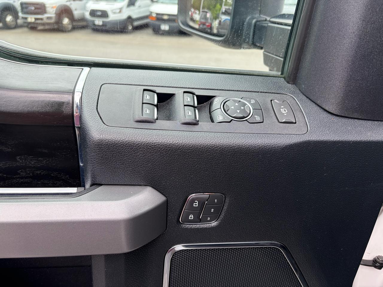 Ford Super Duty F-350 SRW  2018