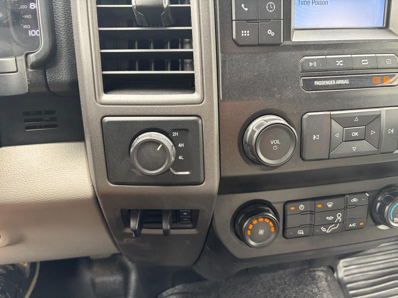 Ford Super Duty F-550 DRW  2020