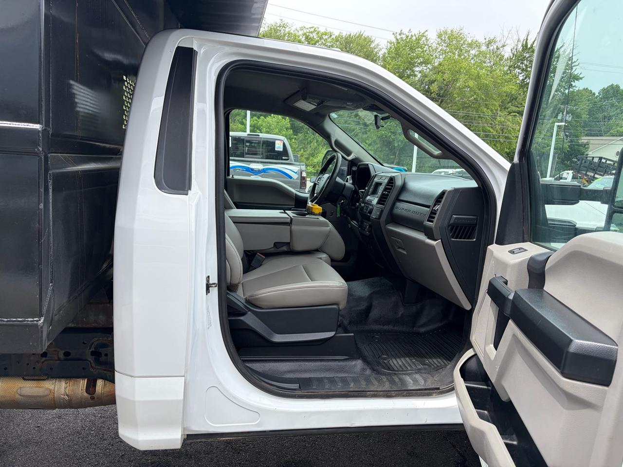 Ford Super Duty F-550 DRW  2020
