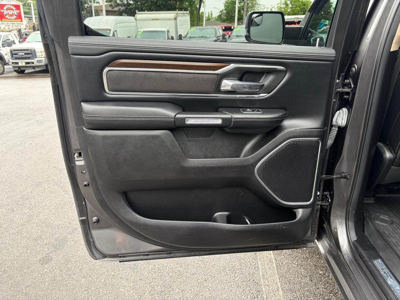 RAM 1500  2021