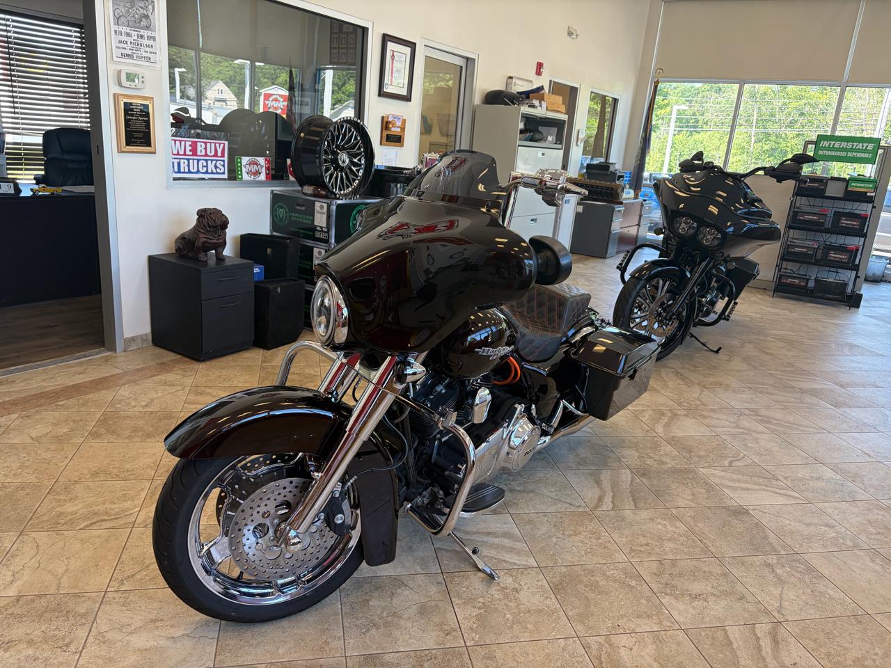 Harley-Davidson Street Glide  2011