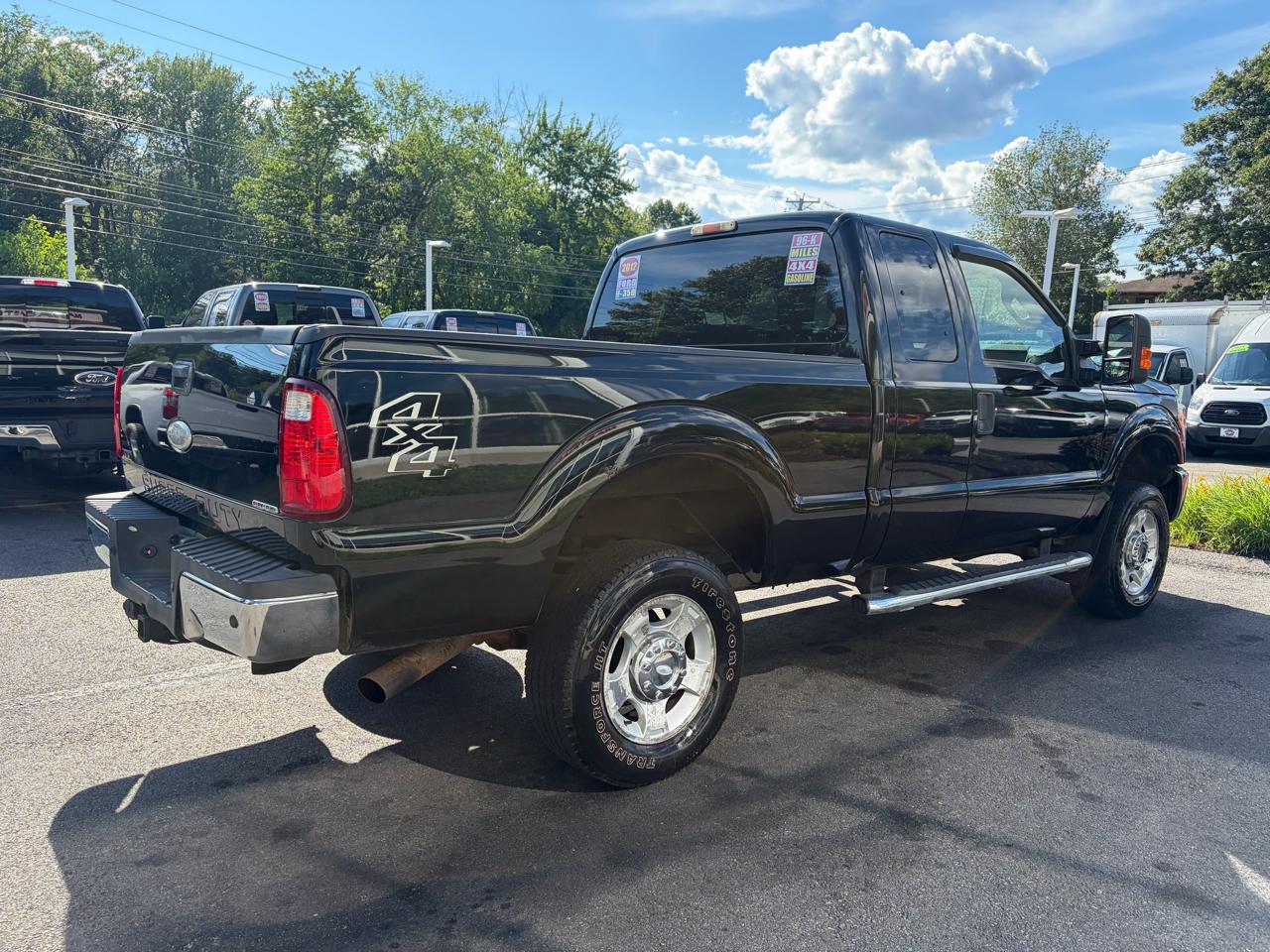 Ford Super Duty F-350 SRW  2012