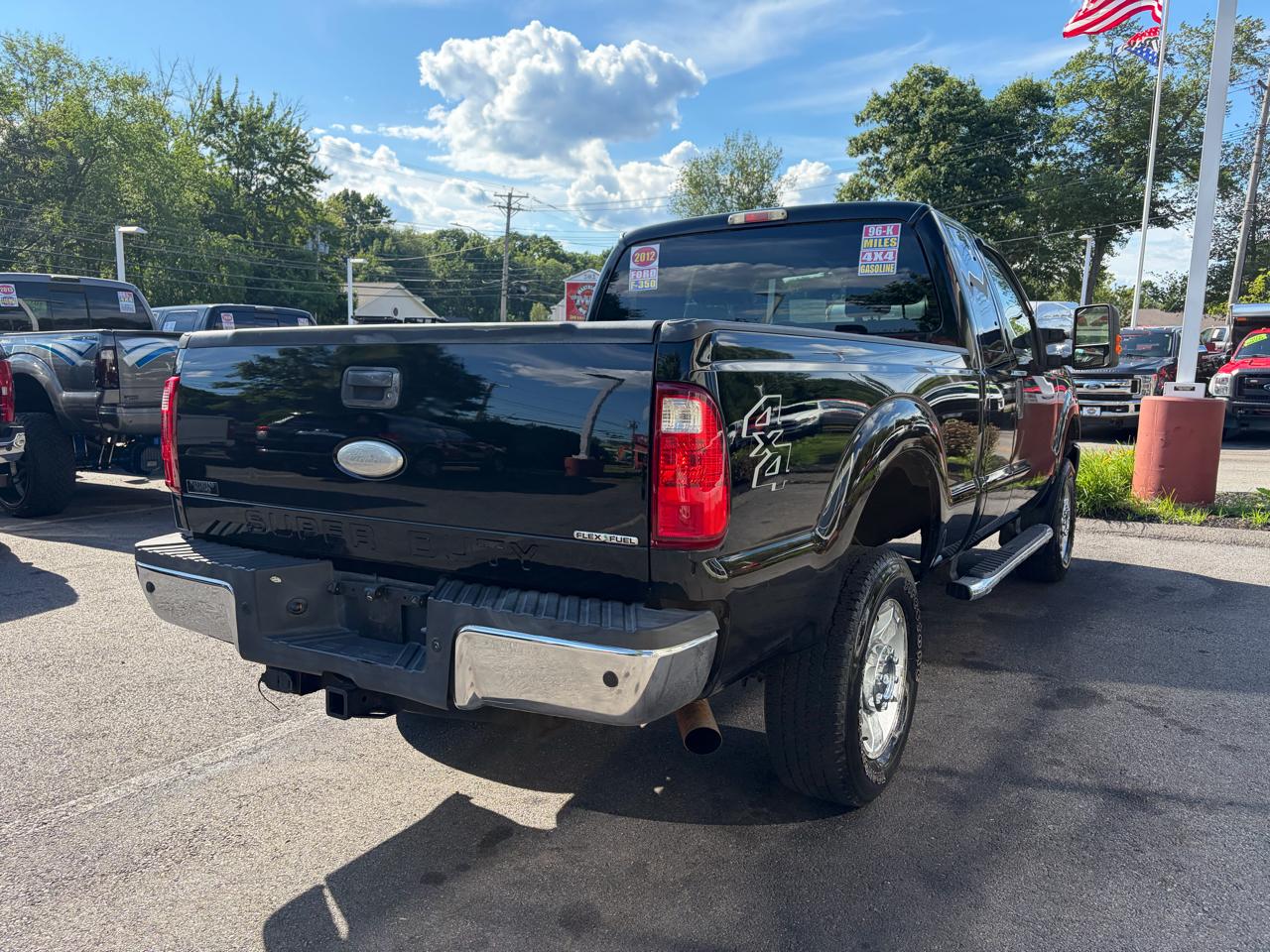 Ford Super Duty F-350 SRW  2012