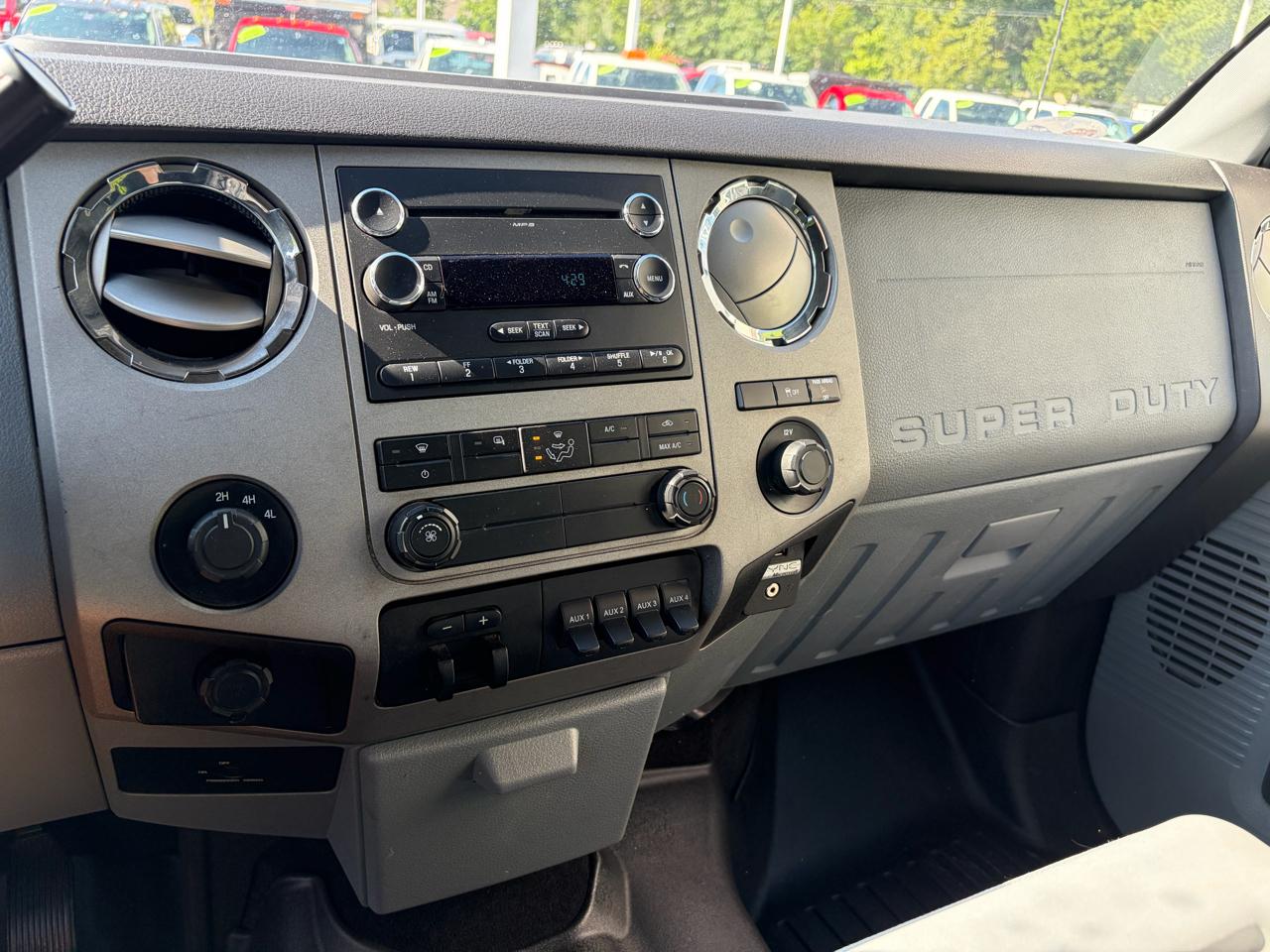 Ford Super Duty F-350 SRW  2012
