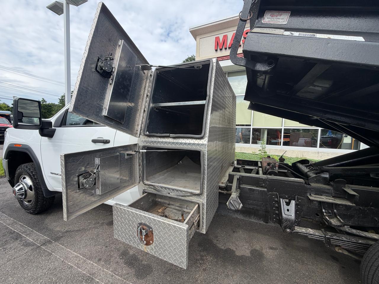 GMC Sierra 3500HD CC  2022