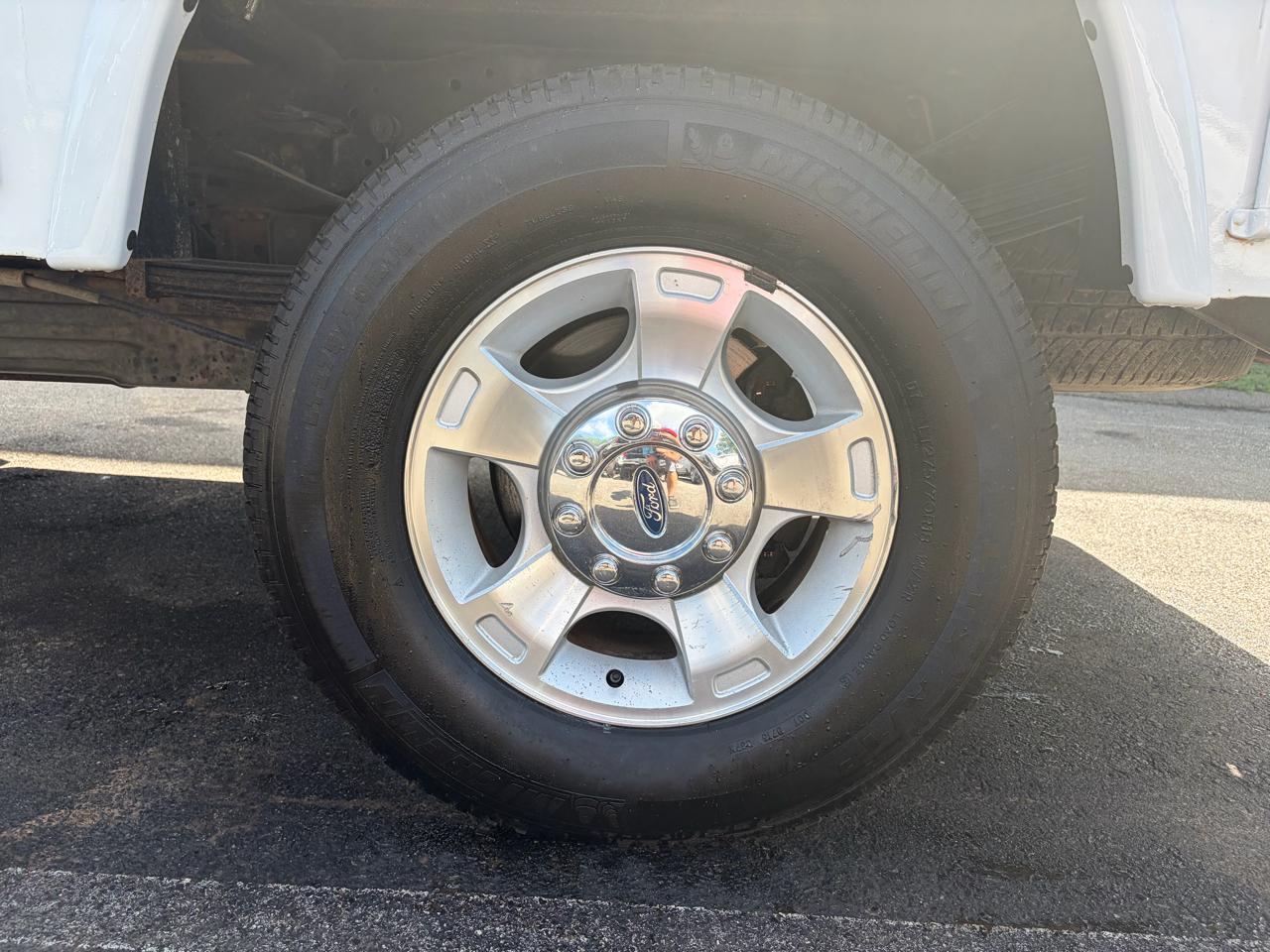 Ford Super Duty F-250 SRW  2016