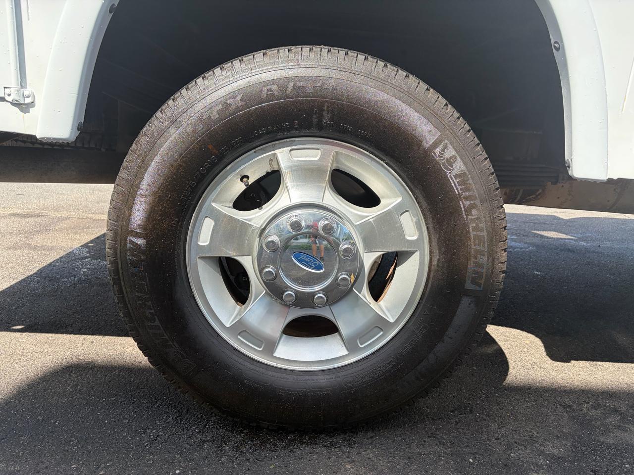 Ford Super Duty F-250 SRW  2016