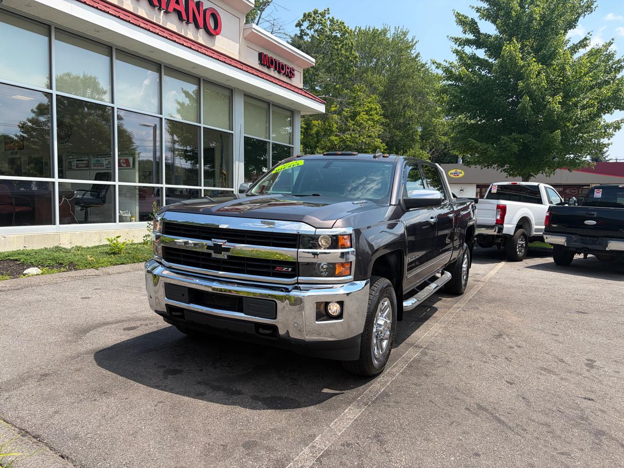 Chevrolet Silverado 2500HD Built After Aug 14  2015