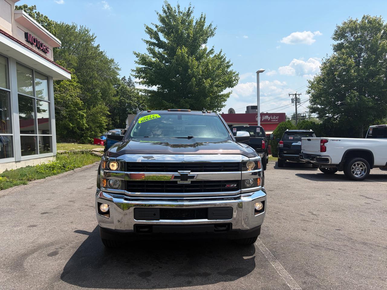Chevrolet Silverado 2500HD Built After Aug 14  2015