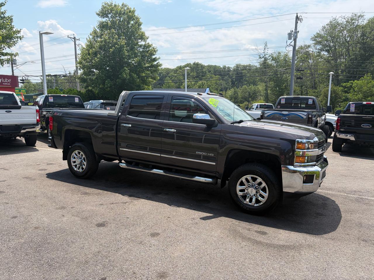 Chevrolet Silverado 2500HD Built After Aug 14  2015